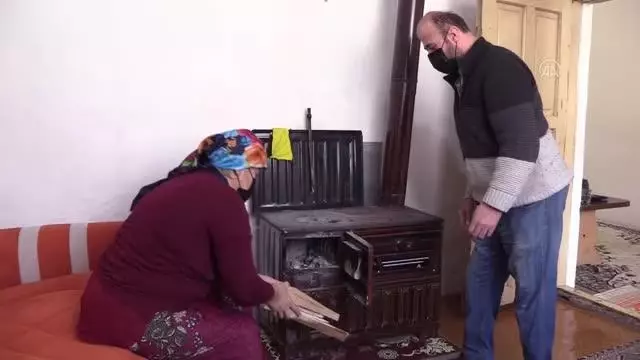 Bedensel engelli çift hayatın zorluklarına birlikte göğüs geriyor Bedensel engelli çift hayatın zorluklarına birlikte göğüs geriyor