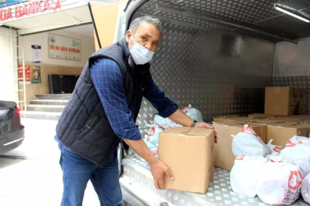 Sivas Belediyesi'nden Ramazan desteği: 10 bin kişiye ödeme yapılacak Sivas Belediyesi'nden Ramazan desteği: 10 bin kişiye ödeme yapılacak