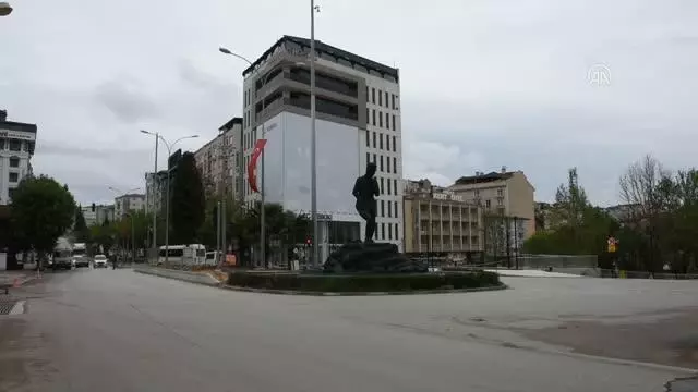 Bilecik'te 'tam kapanma'ya uyuluyor Bilecik'te 'tam kapanma'ya uyuluyor