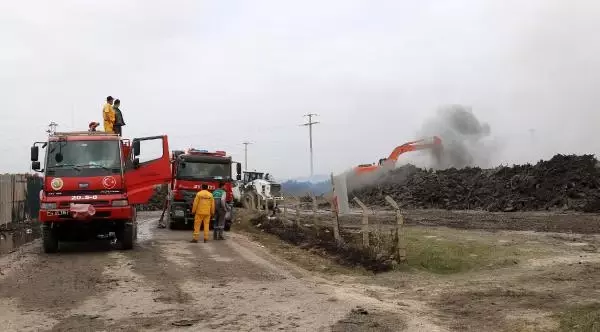BİYOKÜTLE ENERJİ TESİSİNDEKİ YANGINDA 30 BİN TON HAM MADDE KÜL OLDU BİYOKÜTLE ENERJİ TESİSİNDEKİ YANGINDA 30 BİN TON HAM MADDE KÜL OLDU