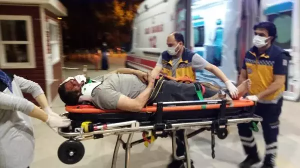 BURSA'DA MOTOSİKLETTEN DÜŞÜP 50 METRE SÜRÜKLENEN SÜRÜCÜ AĞIR YARALANDI BURSA'DA MOTOSİKLETTEN DÜŞÜP 50 METRE SÜRÜKLENEN SÜRÜCÜ AĞIR YARALANDI