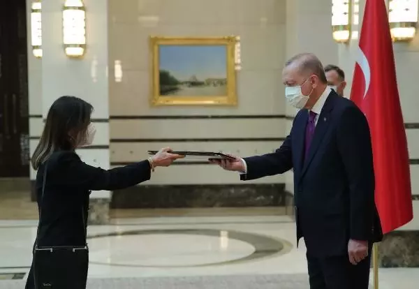 Etiyopya Büyükelçisi Mahmud, Cumhurbaşkanı Erdoğan'a güven mektubu sundu Etiyopya Büyükelçisi Mahmud, Cumhurbaşkanı Erdoğan'a güven mektubu sundu