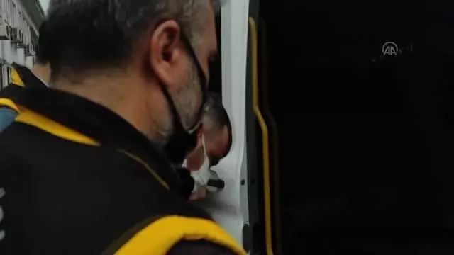 Cesedi otomobilinin bagajında bulunan kişinin öldürülmesiyle ilgili 5 şüpheli adliyede Cesedi otomobilinin bagajında bulunan kişinin öldürülmesiyle ilgili 5 şüpheli adliyede