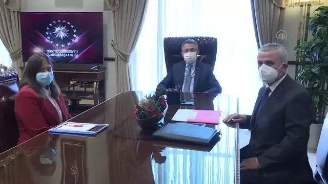Son dakika haber | Cumhurbaşkanı Yardımcısı Oktay, Türk Patent ve Marka Kurumu Başkanı Asan'ı kabul etti Son dakika haber | Cumhurbaşkanı Yardımcısı Oktay, Türk Patent ve Marka Kurumu Başkanı Asan'ı kabul etti
