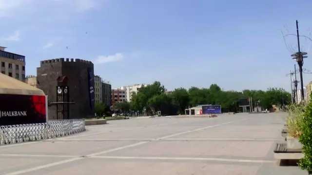 Tam kapanmanın 5'inci gününde sessizlik sürüyor Tam kapanmanın 5'inci gününde sessizlik sürüyor