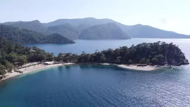 (DRONE) Turizm merkezlerinde 'tam kapanma' sessizliği sürüyor (DRONE) Turizm merkezlerinde 'tam kapanma' sessizliği sürüyor