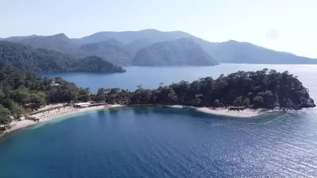 (DRONE) Turizm merkezlerinde 'tam kapanma' sessizliği sürüyor (DRONE) Turizm merkezlerinde 'tam kapanma' sessizliği sürüyor