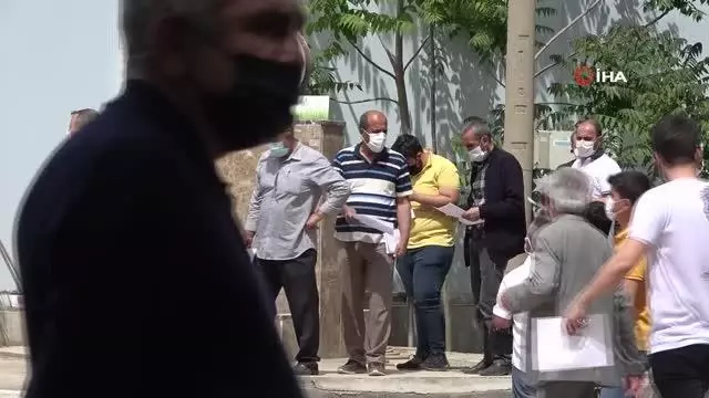 Elazığ'da çiftçilerin ÇKS kuyruğu Elazığ'da çiftçilerin ÇKS kuyruğu