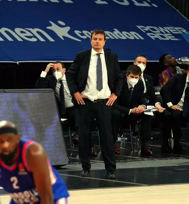 Ergin Ataman 4. kez Final Four'da Ergin Ataman 4. kez Final Four'da