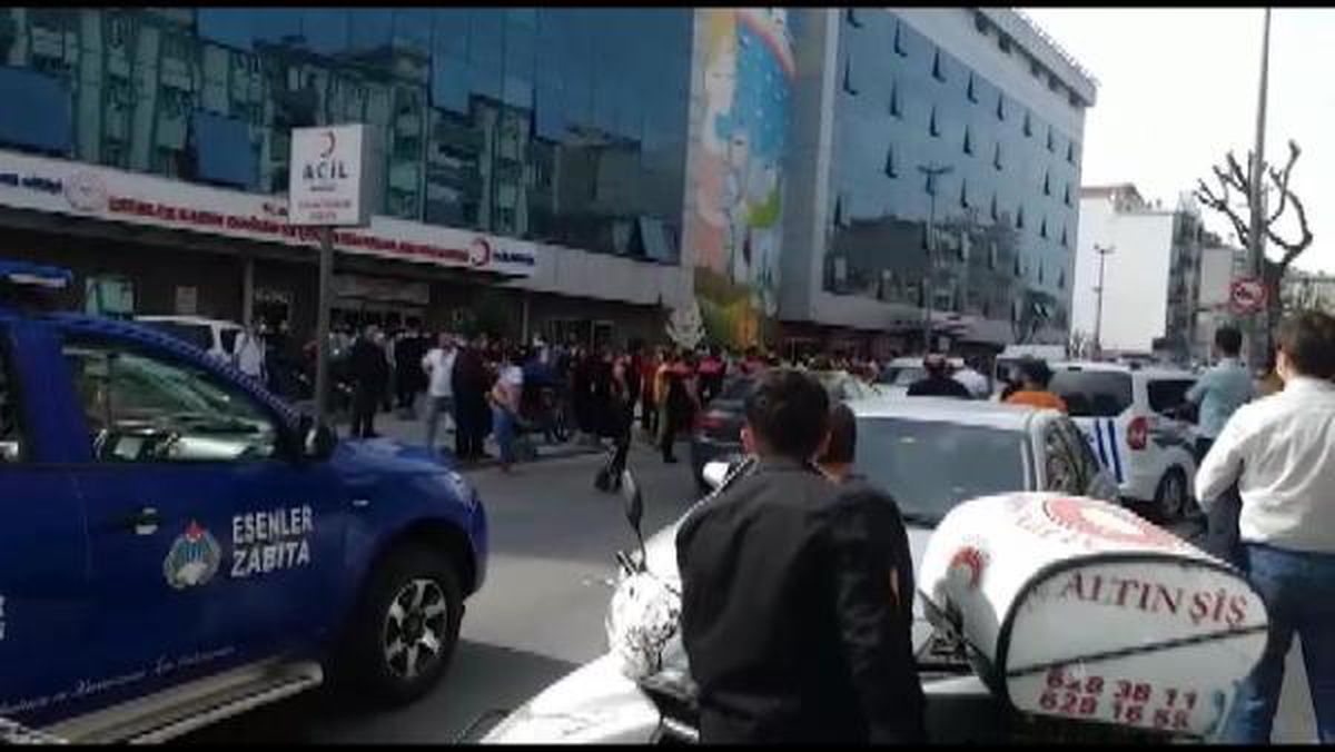 Taksicilerin 'müşteri alma' kavgasında tekme ve yumruklar havada uçuştu, 5 kişi gözaltında