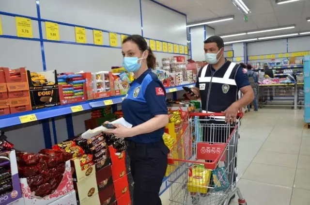 Ezine'deki zincir marketlere gıda denetimi Ezine'deki zincir marketlere gıda denetimi