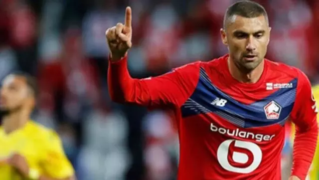 Fenerbahçe, Burak Yılmaz iddialarını resmi sitesinden yalanladı Fenerbahçe, Burak Yılmaz iddialarını resmi sitesinden yalanladı