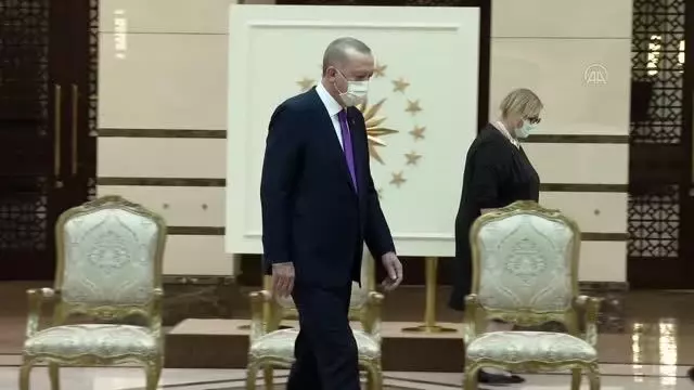 Etiyopya Büyükelçisi Mahmud, Cumhurbaşkanı Erdoğan'a güven mektubu sundu Etiyopya Büyükelçisi Mahmud, Cumhurbaşkanı Erdoğan'a güven mektubu sundu