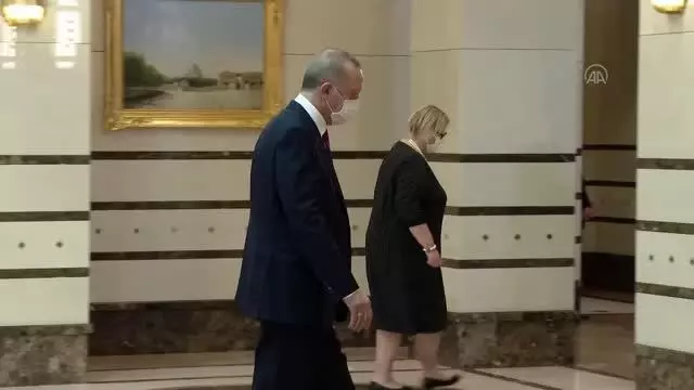 Etiyopya Büyükelçisi Mahmud, Cumhurbaşkanı Erdoğan'a güven mektubu sundu Etiyopya Büyükelçisi Mahmud, Cumhurbaşkanı Erdoğan'a güven mektubu sundu