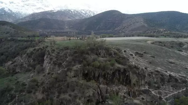 GİRLEVİK ŞELALESİ'NDE SEZON ÖNCESİ HAZIRLIK GİRLEVİK ŞELALESİ'NDE SEZON ÖNCESİ HAZIRLIK