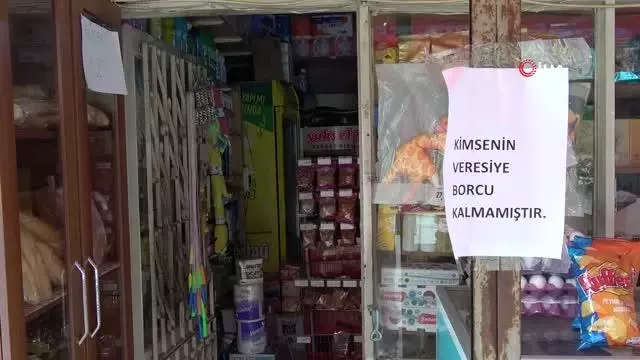 Karabük'te veresiye defteri geleneği devam ediyor: 2 mahallenin borcu silindi! Karabük'te veresiye defteri geleneği devam ediyor: 2 mahallenin borcu silindi!