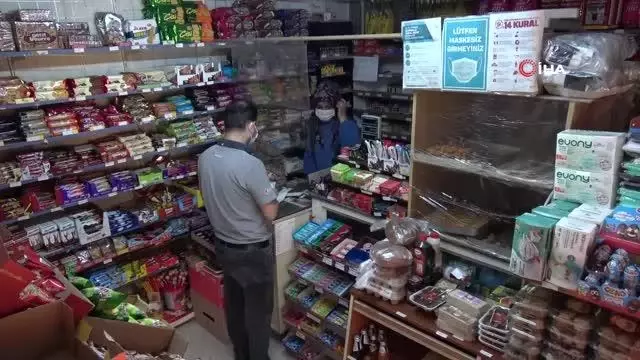 Karabük'te veresiye defteri geleneği devam ediyor: 2 mahallenin borcu silindi! Karabük'te veresiye defteri geleneği devam ediyor: 2 mahallenin borcu silindi!