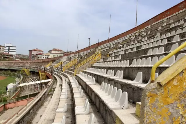 Harabeye dönen Cebeci İnönü Stadyumu, yıkılacağı günü bekliyor Harabeye dönen Cebeci İnönü Stadyumu, yıkılacağı günü bekliyor