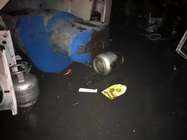 Hurdalıkta çıkan yangında alevler gökyüzüne yükseldi Hurdalıkta çıkan yangında alevler gökyüzüne yükseldi