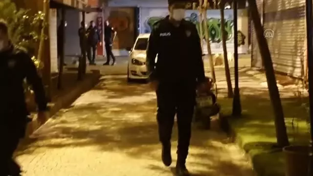 Kağıthane'de çıkan silahlı kavgada 3 kişi yaralandı Kağıthane'de çıkan silahlı kavgada 3 kişi yaralandı