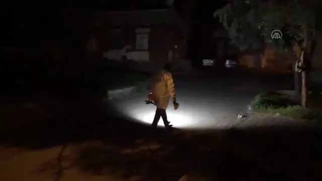 Son dakika haberi | KAHRAMANMARAŞ - Tam kapanma sürecini ihlal eden ve silahla havaya ateş eden 4 kişi yakalandı Son dakika haberi | KAHRAMANMARAŞ - Tam kapanma sürecini ihlal eden ve silahla havaya ateş eden 4 kişi yakalandı