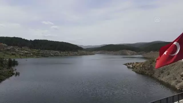 KASTAMONU - 10 bin 630 dekar tarım arazisin sulanacağı Hasanlı Göleti'nde çalışmalar sürüyor KASTAMONU - 10 bin 630 dekar tarım arazisin sulanacağı Hasanlı Göleti'nde çalışmalar sürüyor