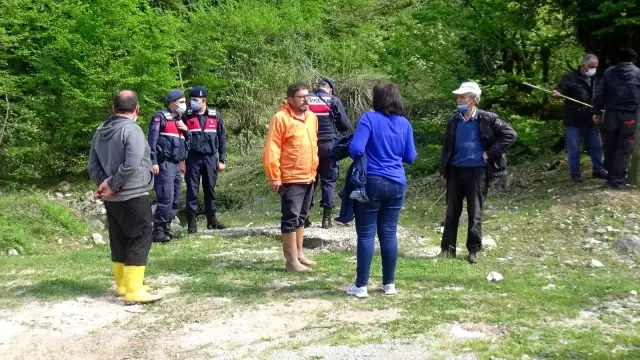 Kayıp yaşlı adamı bulmak için ekipler seferber oldu Kayıp yaşlı adamı bulmak için ekipler seferber oldu