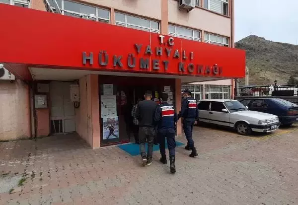 KAYSERİ'DE 120 KÜÇÜKBAŞ HIRSIZLIĞINA 1 TUTUKLAMA KAYSERİ'DE 120 KÜÇÜKBAŞ HIRSIZLIĞINA 1 TUTUKLAMA