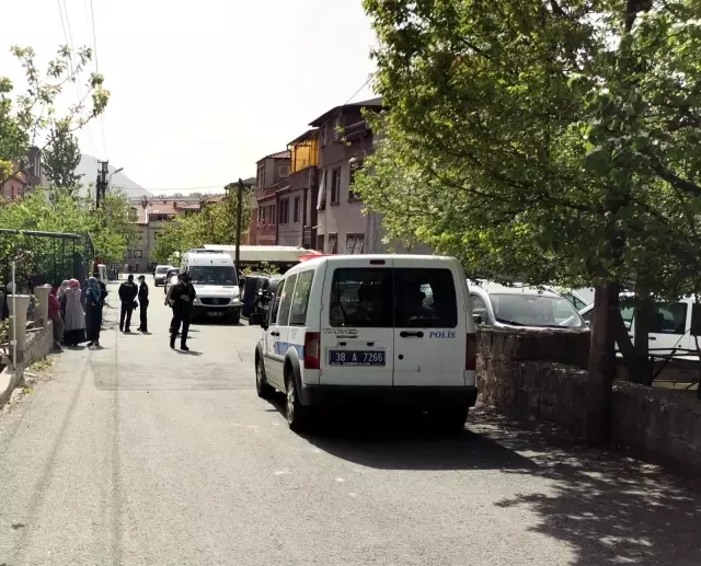 Son dakika haber! Kayseri'de baba dehşeti...Tartıştığı oğlunu tüfekle vurarak öldürdü Son dakika haber! Kayseri'de baba dehşeti...Tartıştığı oğlunu tüfekle vurarak öldürdü