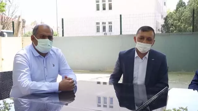 KIRKLARELİ - Roman dernek başkanları, hayatını kaybeden Piyade Er Sarmaşık'ın ailesini ziyaret etti KIRKLARELİ - Roman dernek başkanları, hayatını kaybeden Piyade Er Sarmaşık'ın ailesini ziyaret etti