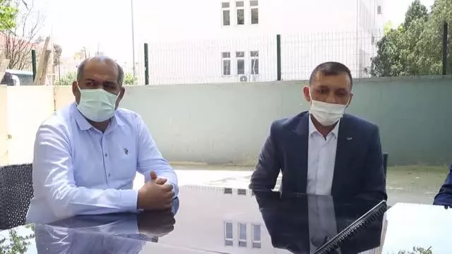 KIRKLARELİ - Roman dernek başkanları, hayatını kaybeden Piyade Er Sarmaşık'ın ailesini ziyaret etti KIRKLARELİ - Roman dernek başkanları, hayatını kaybeden Piyade Er Sarmaşık'ın ailesini ziyaret etti