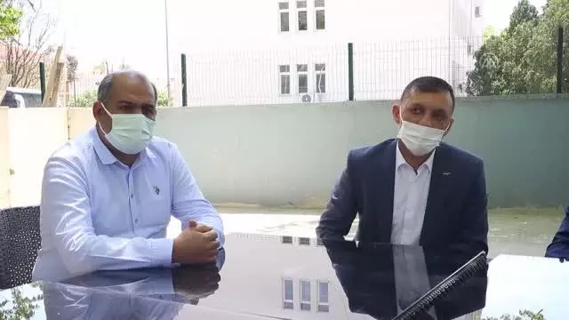 KIRKLARELİ - Roman dernek başkanları, hayatını kaybeden Piyade Er Sarmaşık'ın ailesini ziyaret etti KIRKLARELİ - Roman dernek başkanları, hayatını kaybeden Piyade Er Sarmaşık'ın ailesini ziyaret etti