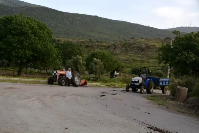 Kırsal mahallerde yaşayan vatandaşlar tam kapanmada ekonomiye katkı sağlıyor Kırsal mahallerde yaşayan vatandaşlar tam kapanmada ekonomiye katkı sağlıyor