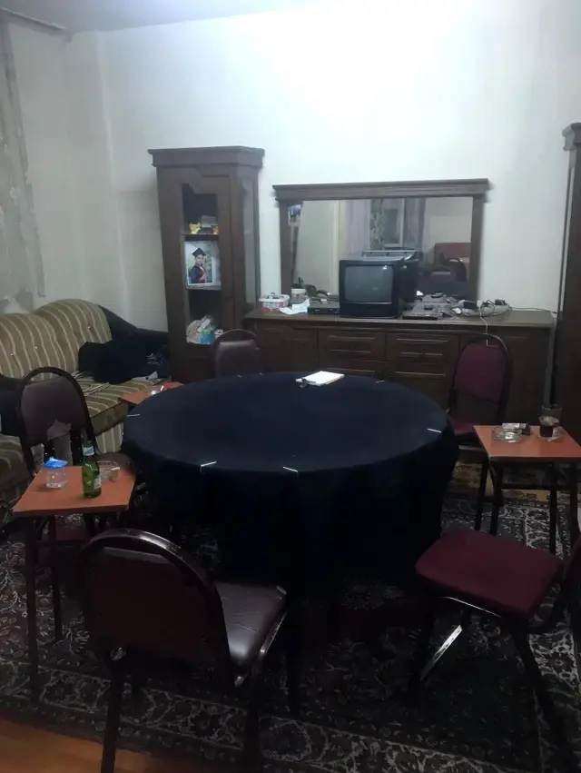 Kumar oynanan eve baskın Kumar oynanan eve baskın