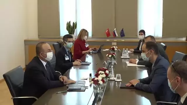 - Bakan Çavuşoğlu, Slovenya Başbakanı Jansa ile görüştü - Bakan Çavuşoğlu, Slovenya Başbakanı Jansa ile görüştü