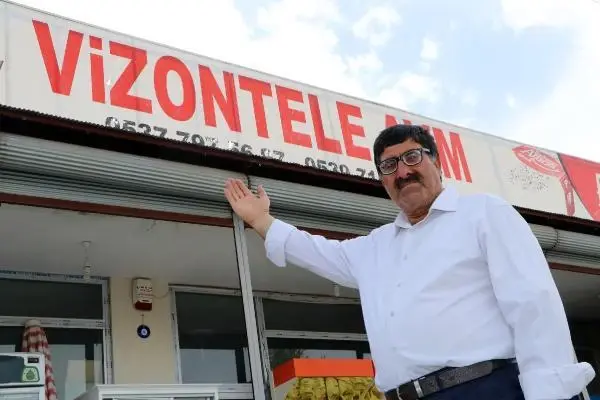 Marketine, 21 yıl önce rol aldığı filmin ismini verdi Marketine, 21 yıl önce rol aldığı filmin ismini verdi