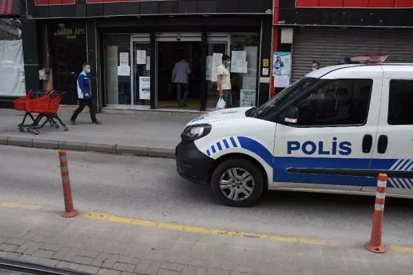 ESKİŞEHİR MASKE TAKMAYI REDDEDEN SAĞLIK ÇALIŞANINA PARA CEZASI ESKİŞEHİR MASKE TAKMAYI REDDEDEN SAĞLIK ÇALIŞANINA PARA CEZASI