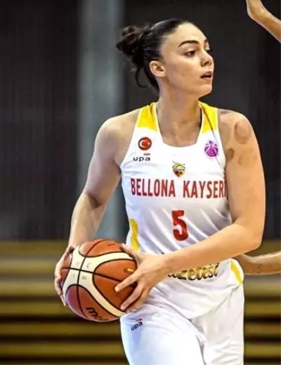 Melis Gülcan ve Esra Ural Topuz aday kadroda Melis Gülcan ve Esra Ural Topuz aday kadroda