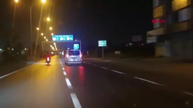 Adana'da motosikletle 5 kilometre kaçtı, yakalanınca 'Polis benim baş tacım' dedi Adana'da motosikletle 5 kilometre kaçtı, yakalanınca 'Polis benim baş tacım' dedi