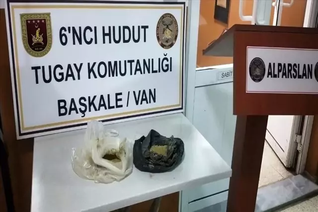 MSB: 'Sınırlarımızdaki keşif, gözetleme ve devriye faaliyetleri kesintisiz sürüyor' MSB: 'Sınırlarımızdaki keşif, gözetleme ve devriye faaliyetleri kesintisiz sürüyor'