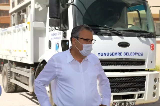 Muradiye'de yol düzenleme çalışması yapılıyor Muradiye'de yol düzenleme çalışması yapılıyor