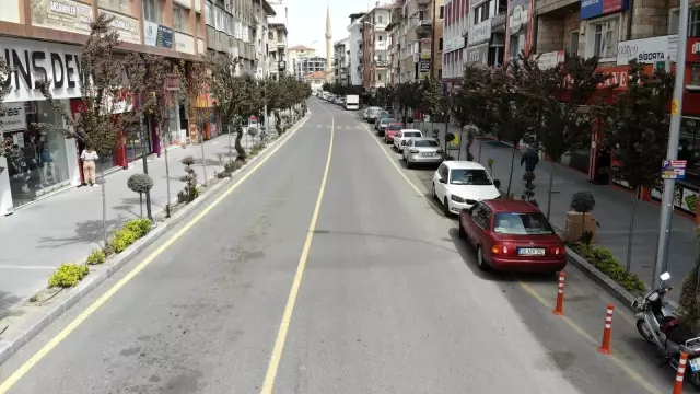 Nevşehir'de kısıtlamada trafik yoğunluğu Nevşehir'de kısıtlamada trafik yoğunluğu