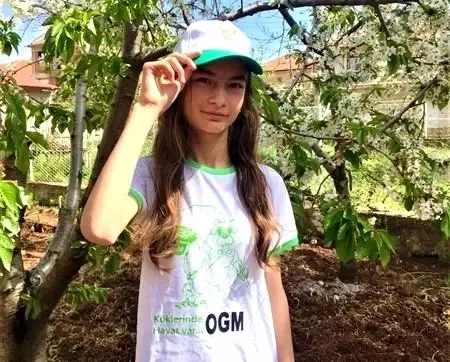 Orman İşletme Müdürlüğünden çocuklara hediye Orman İşletme Müdürlüğünden çocuklara hediye