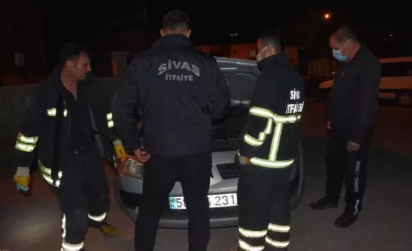 Otomobilin motoruna giren yavru kedinin inadı ekipleri pes ettirdi Otomobilin motoruna giren yavru kedinin inadı ekipleri pes ettirdi