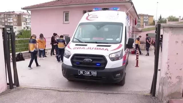 Sağlık Bakanlığınca acil sağlık hizmetine ihtiyaç duyan bebekler özel ambulanslarla taşınıyor Sağlık Bakanlığınca acil sağlık hizmetine ihtiyaç duyan bebekler özel ambulanslarla taşınıyor