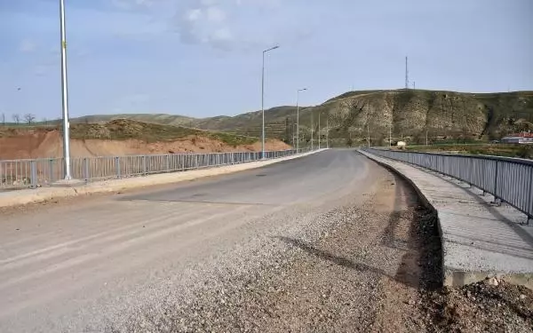 ŞAHRUH KÖPRÜSÜ'NE UNESCO DESTEKLİ KORUMA ŞAHRUH KÖPRÜSÜ'NE UNESCO DESTEKLİ KORUMA