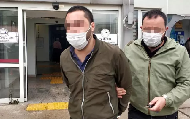 - Samsun'da site görevlisini bıçaklayan site sakini tutuklandı - Samsun'da site görevlisini bıçaklayan site sakini tutuklandı