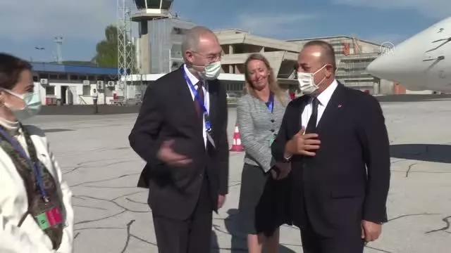 Son dakika haberi... SARAYBOSNA - Dışişleri Bakanı Çavuşoğlu, çeşitli ziyaretlerde bulundu Son dakika haberi... SARAYBOSNA - Dışişleri Bakanı Çavuşoğlu, çeşitli ziyaretlerde bulundu