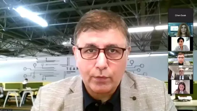 Sektör temsilcileriyle gençler buluşuyor Sektör temsilcileriyle gençler buluşuyor