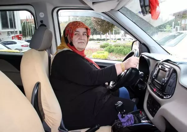'ŞOFÖR SEBAHAT', 10 YILDIR DİREKSİYON BAŞINDA 'ŞOFÖR SEBAHAT', 10 YILDIR DİREKSİYON BAŞINDA